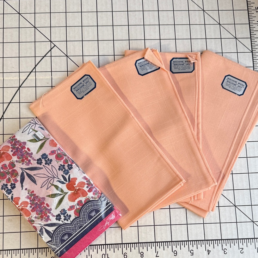 Vintage Linen Look Napkins Set of 4 + Dolly Parton Floral Paper Napkins Lot